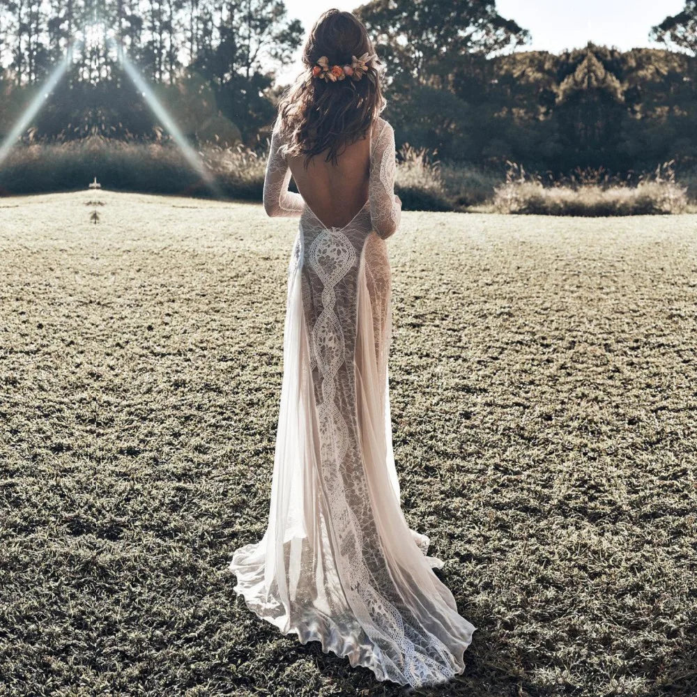 Backless  Wedding Dresses Long Sleeves Vintage Bohemian Open Back Sexy Illusion Beach Wedding Bridal Dress Simple Bride Gown