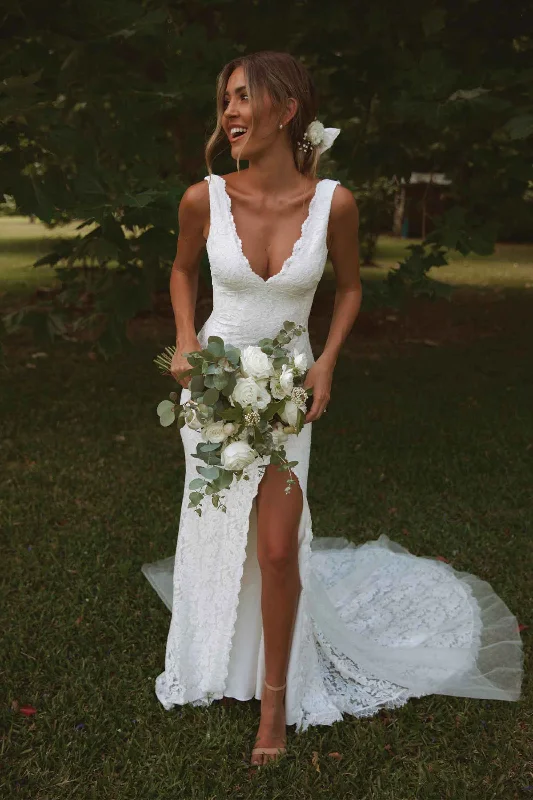 Deep V-Neck Sleeveless Lace Mermaid Wedding Dress Open Back High Side Slit Floor Length Bridal Gown Custom Made